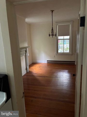 7 OLD PROSPECT AVE, Shepherdstown, WV 25443