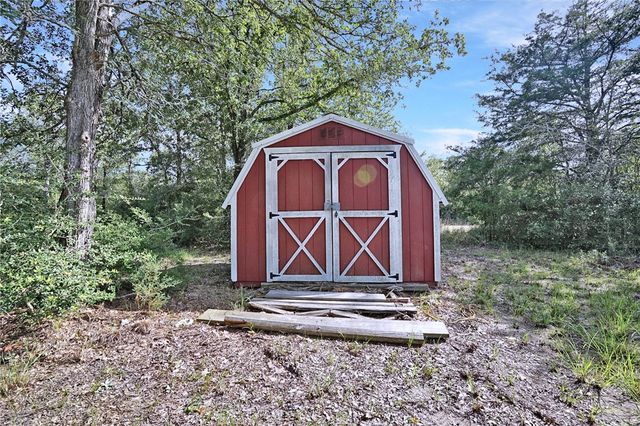 1045 Lakeview Drive, Somerville, TX 77879