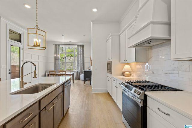 1065 CLIFTON ROAD, Hoover, AL 35244