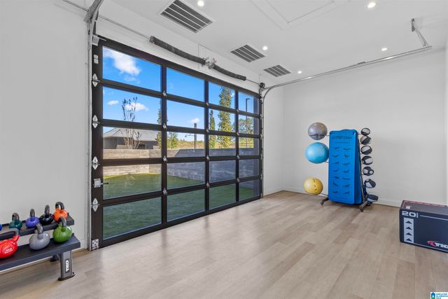 1065 CLIFTON ROAD, Hoover, AL 35244