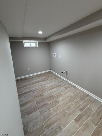 22 Washington St, Clark Twp., NJ 07066