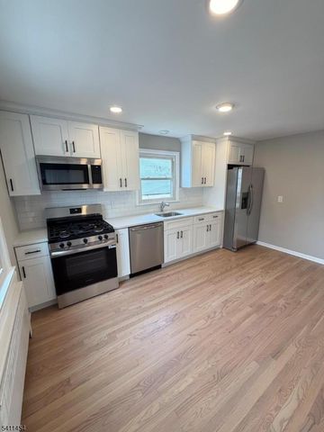 22 Washington St, Clark Twp., NJ 07066