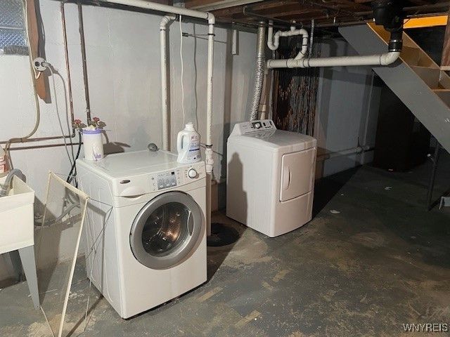 52 Clark Street, Tonawanda, NY 14150