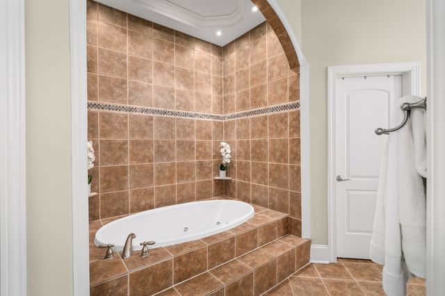 1416 Station 4 Ln, Old Hickory, TN 37138