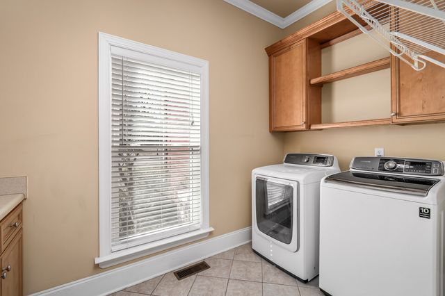 1416 Station 4 Ln, Old Hickory, TN 37138