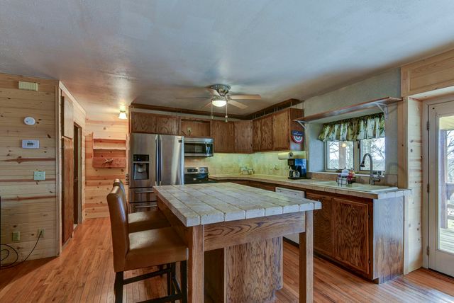 26629 Bobcat Lane, Shell Knob, MO 65747