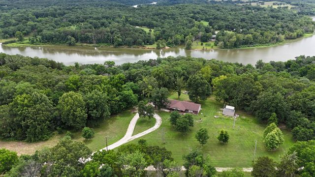 26629 Bobcat Lane, Shell Knob, MO 65747