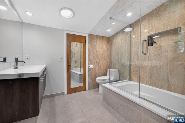 18-05 Saddle River Road, Fair Lawn, NJ 07410