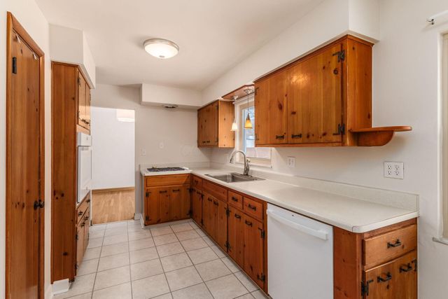 724 Drummond Court, Columbus, OH 43214