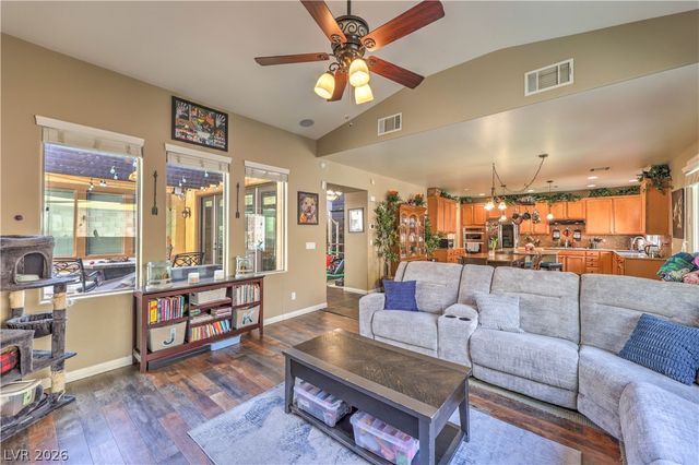 3836 Kettle Falls Avenue, North Las Vegas, NV 89085