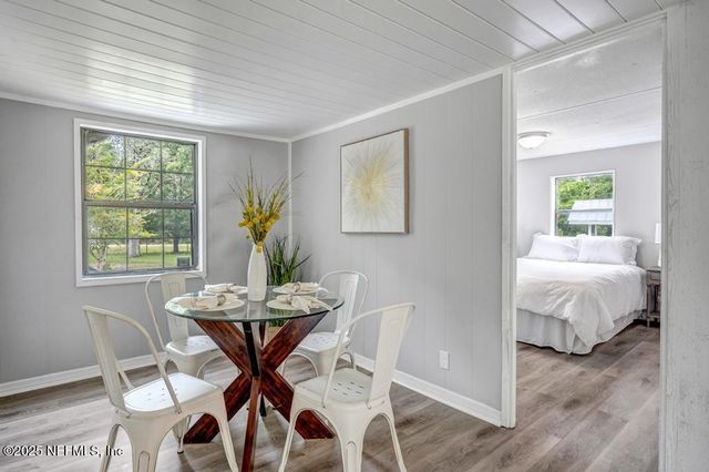 4526 MAGNOLIA Avenue, Middleburg, FL 32068