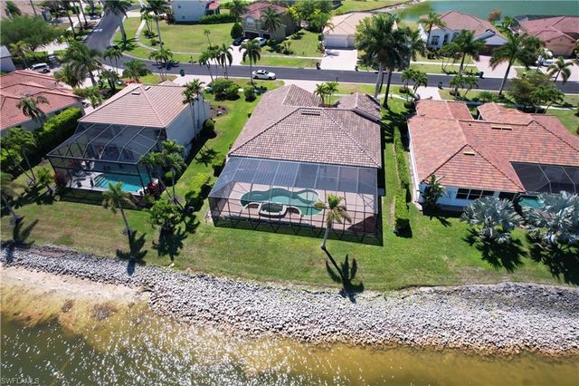 2202 Grove DR, Naples, FL 34120