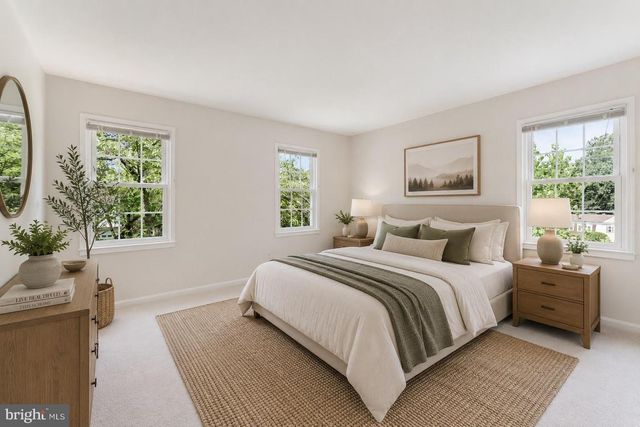 9103 BRAMBLE PL, Annandale, VA 22003