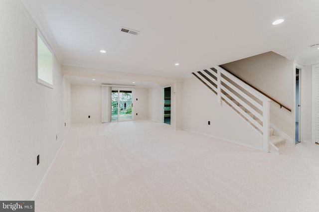 9103 BRAMBLE PL, Annandale, VA 22003