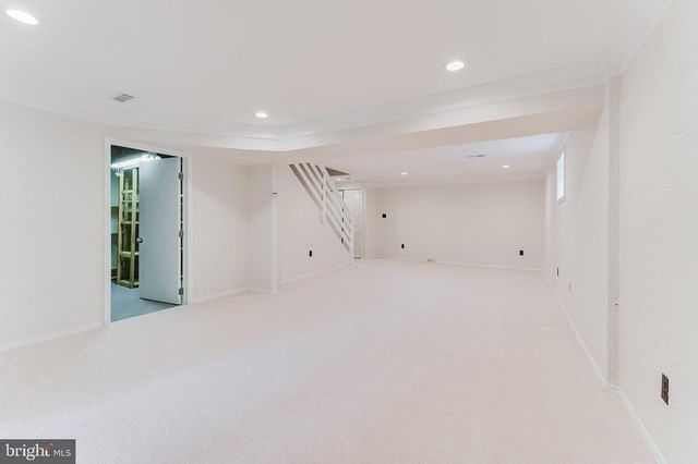 9103 BRAMBLE PL, Annandale, VA 22003
