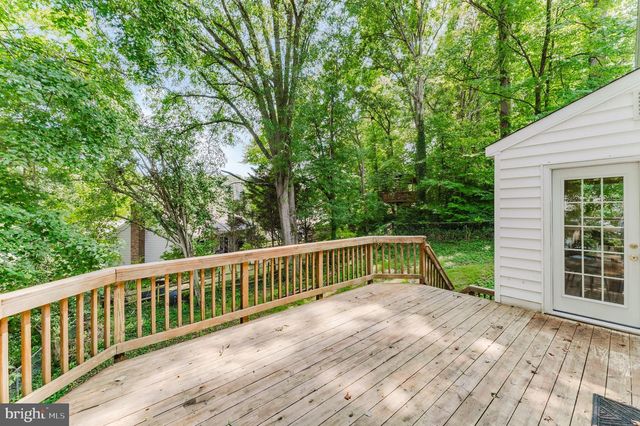 9103 BRAMBLE PL, Annandale, VA 22003