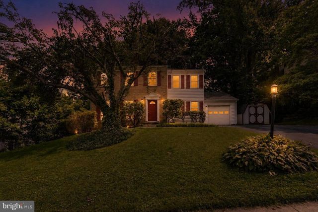 9103 BRAMBLE PL, Annandale, VA 22003