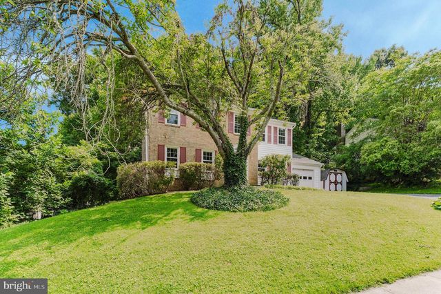 9103 BRAMBLE PL, Annandale, VA 22003