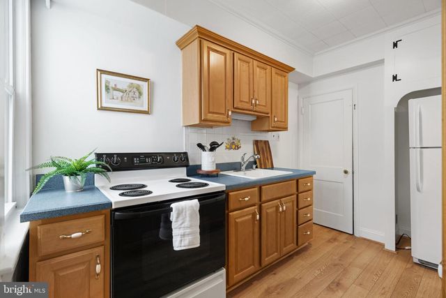 540 COUNTRY CLUB LN, Havertown, PA 19083