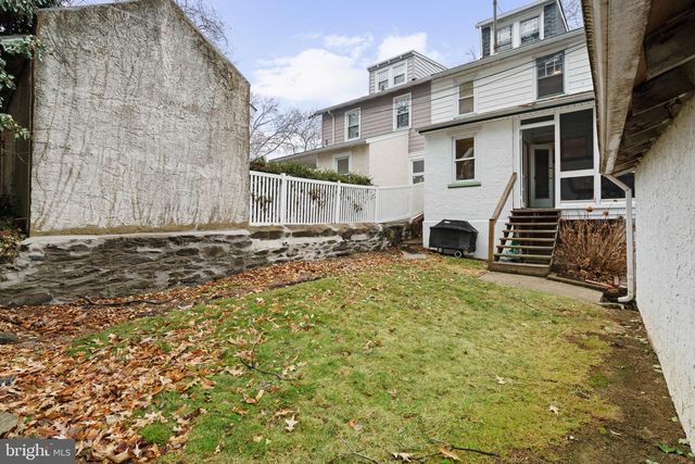 540 COUNTRY CLUB LN, Havertown, PA 19083