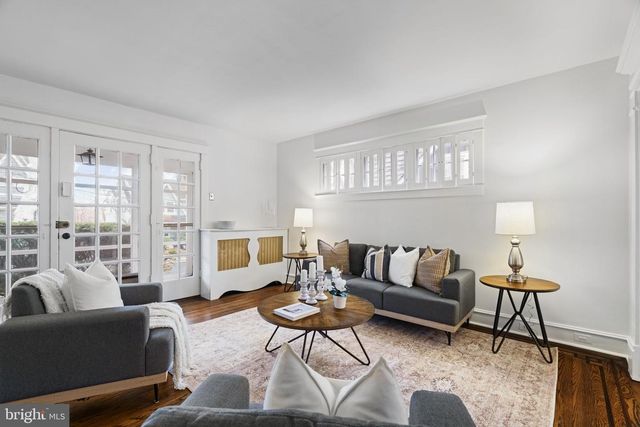 540 COUNTRY CLUB LN, Havertown, PA 19083