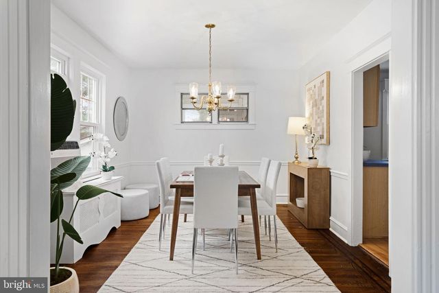 540 COUNTRY CLUB LN, Havertown, PA 19083