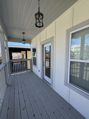 1911 Hermosa St, Nashville, TN 37208