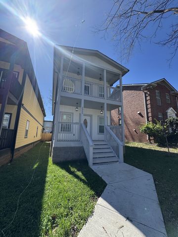 1911 Hermosa St, Nashville, TN 37208