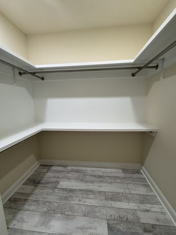 1911 Hermosa St, Nashville, TN 37208