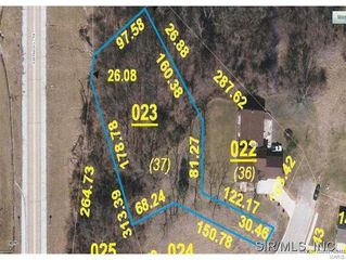 109 WINDSOR Drive, Alton, IL 62002