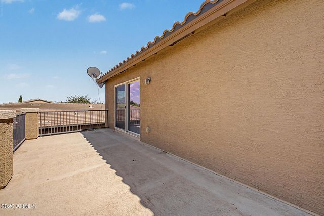1016 W BASSWOOD Avenue, San Tan Valley, AZ 85140