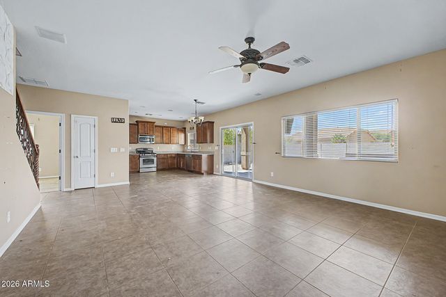 1016 W BASSWOOD Avenue, San Tan Valley, AZ 85140