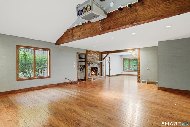 5 Newtown Turnpike, Weston, CT 06883