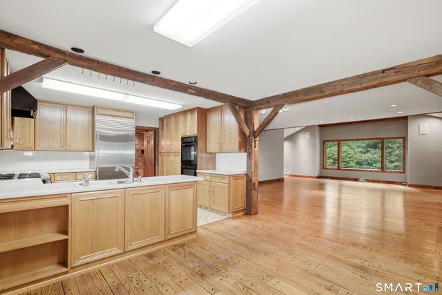 5 Newtown Turnpike, Weston, CT 06883