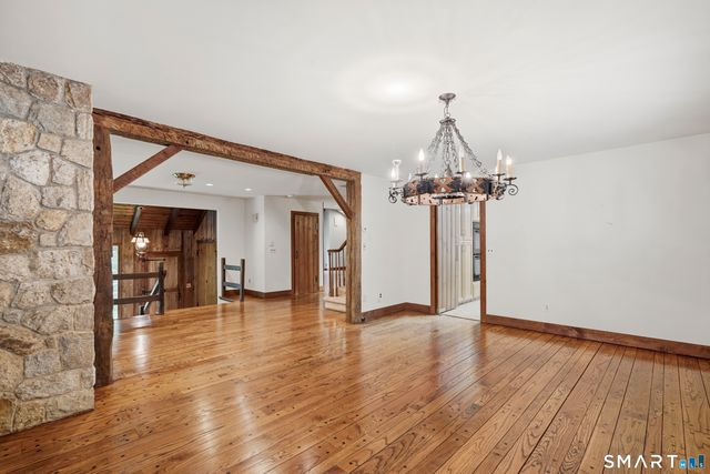 5 Newtown Turnpike, Weston, CT 06883
