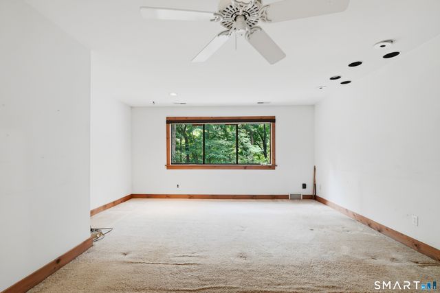 5 Newtown Turnpike, Weston, CT 06883