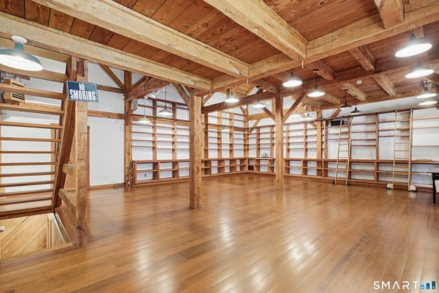 5 Newtown Turnpike, Weston, CT 06883