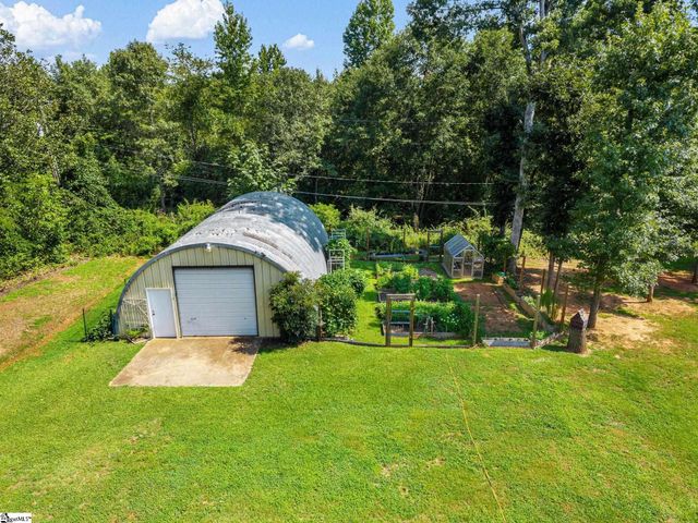 209 Lee Drive, Chesnee, SC 29323