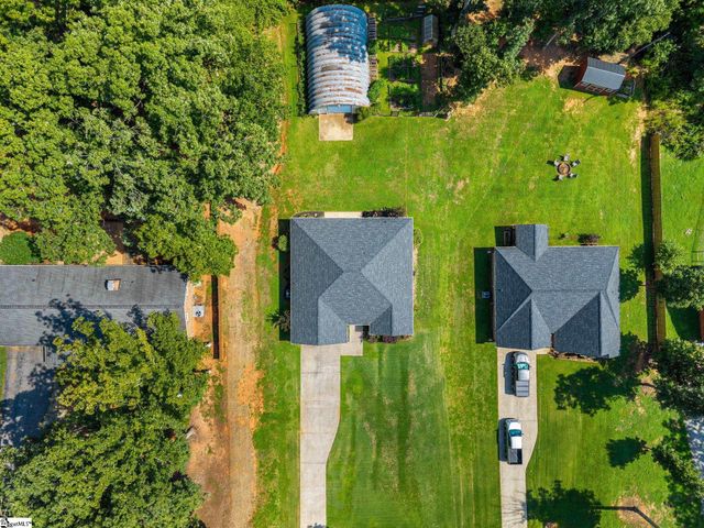 209 Lee Drive, Chesnee, SC 29323