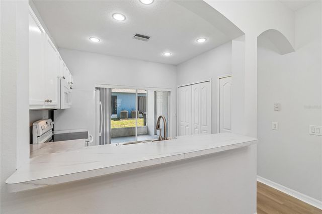6705 LAKE ROCHESTER LANE, Gibsonton, FL 33534