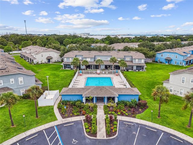 6705 LAKE ROCHESTER LANE, Gibsonton, FL 33534