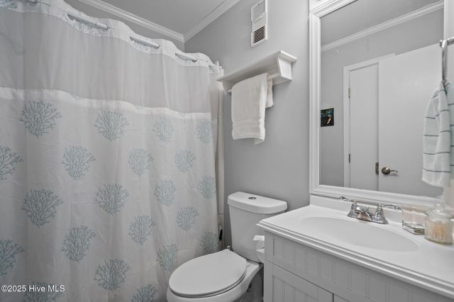 1404 Canal Drive 34, Carolina Beach, NC 28428