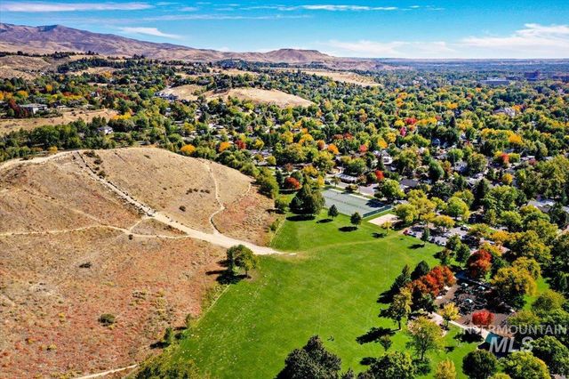 817 W Thatcher Street, Boise, ID 83702