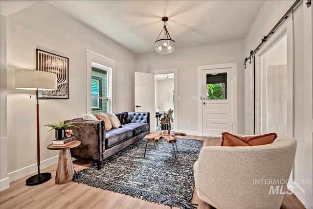 817 W Thatcher Street, Boise, ID 83702