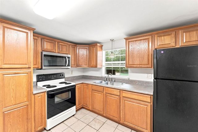 44 VOLUSIA DRIVE, Debary, FL 32713