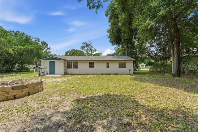 44 VOLUSIA DRIVE, Debary, FL 32713
