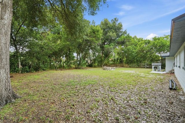 44 VOLUSIA DRIVE, Debary, FL 32713
