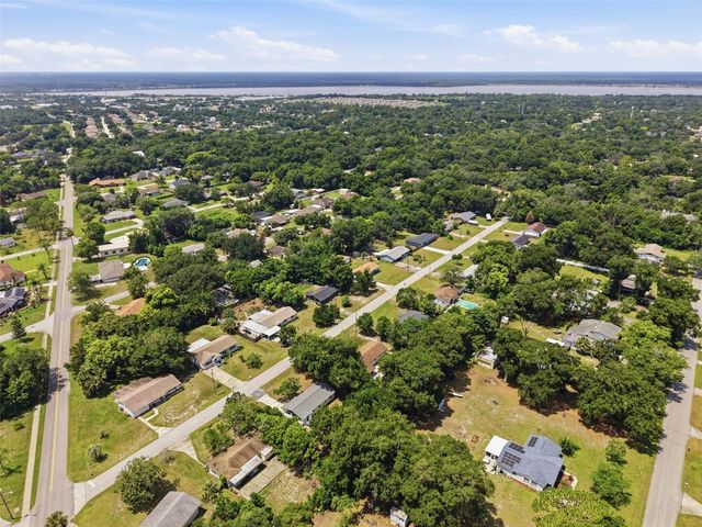 44 VOLUSIA DRIVE, Debary, FL 32713