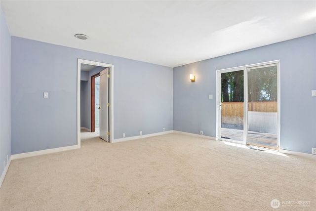 16220 Ambaum Boulevard S, Burien, WA 98148