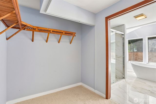 16220 Ambaum Boulevard S, Burien, WA 98148